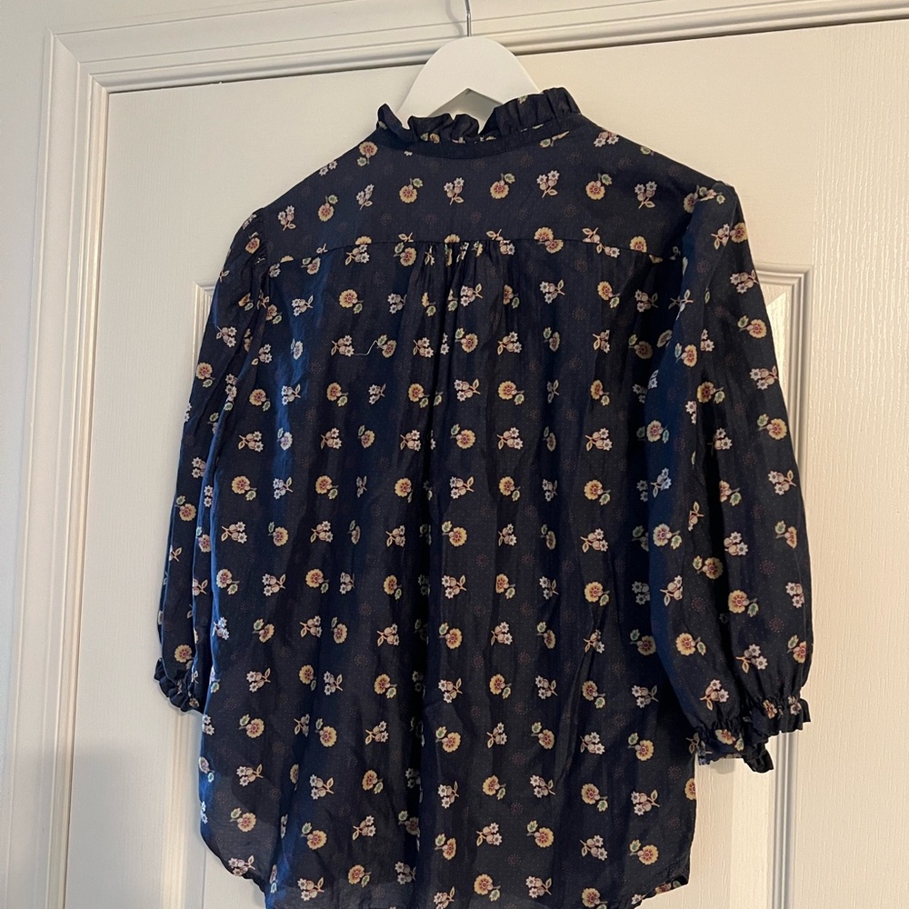 Chic Floral Women's Blouse - Black - Picture 2 of 3